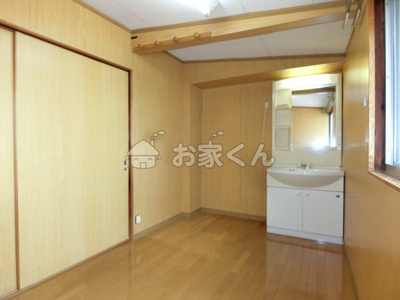 【洋室】 | 菊水町9丁目3-10貸家