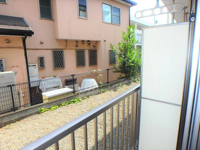 三鷹市新川６丁目のアパートの展望