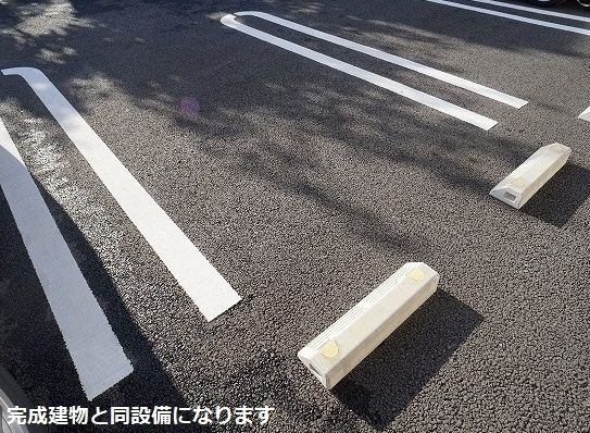 シューネスハイムⅣの駐車場