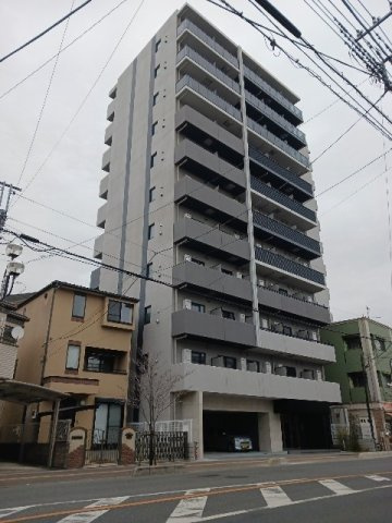スアヴィス鳩ヶ谷