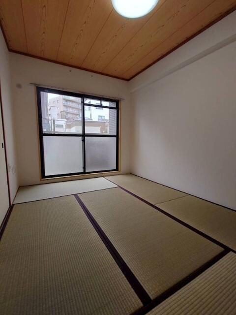 コートベルウッドのその他