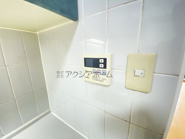 ステイツ新所沢の設備|簡単操作で追焚保温・自動湯張りが出来ます