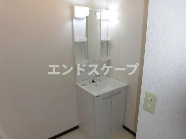 ブリリアントBの洗面所|高崎、前橋のお部屋探しはエンドスケープまで！お客様の理想お聞かせ下さい♪