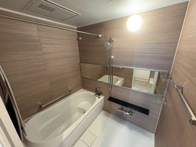 ルイシャトレ垂水壱番館の浴室|日々の暮らしに欠かせないお風呂です