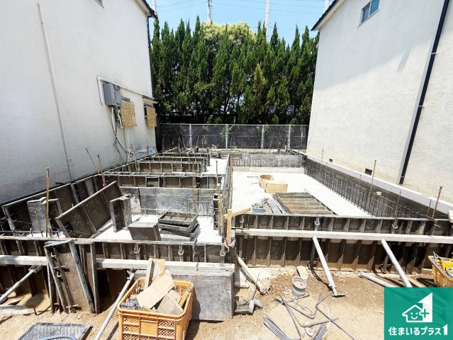 松原市西大塚　第2期　新築一戸建ての外観|周辺は落ち着いた街並みの住宅地！子育てがしやすい住環境です！まだ未完成ですが、現地でしかわからない事もございます。是非一度ご覧ください。