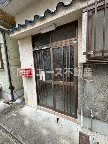 【エントランス】 | 新池島町２丁目貸家