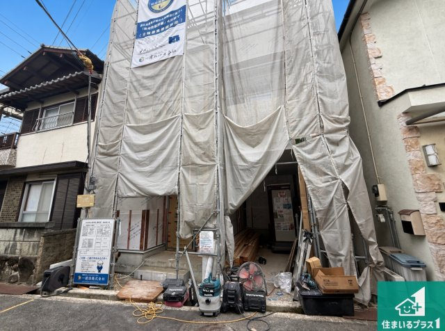 松原市西大塚　第2期　新築一戸建ての外観|周辺は落ち着いた街並みの住宅地！子育てがしやすい住環境です！まだ未完成ですが、現地でしかわからない事もございます。是非一度ご覧ください。