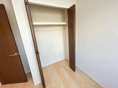 【収納】 | ボスコ三本木Ⅱ | クローゼット