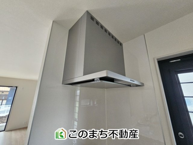 LiveleGarden.S上三川町上三川第11のキッチン|お料理の匂いもスッキリ♪シンプルデザインで掃除も簡単‼