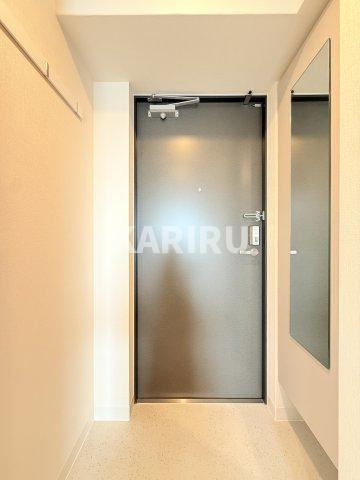 エスリードレジデンス ザ・グラン大阪ノアの玄関