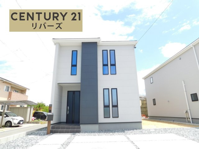 稲沢市矢合町面棒堀の新築一戸建の外観|☆ラスト１棟☆　新価格！！いつでもご案内出来ます♪（お問合せ当日、平日、水曜、夜間でもＯＫ）　収納豊富な５ＬＤＫ！　長期優良住宅♪　角地　敷地６１．９７坪　駐車並列4台ＯＫ　広い庭付き、陽当たり良好！