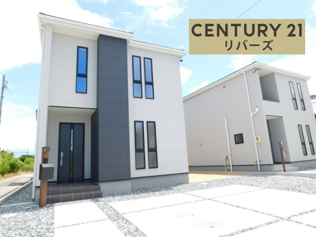 稲沢市矢合町面棒堀の新築一戸建の外観|☆ラスト１棟☆　新価格！！いつでもご案内出来ます♪（お問合せ当日、平日、水曜、夜間でもＯＫ）　収納豊富な５ＬＤＫ！　長期優良住宅♪　角地　敷地６１．９７坪　駐車並列4台ＯＫ　広い庭付き、陽当たり良好！