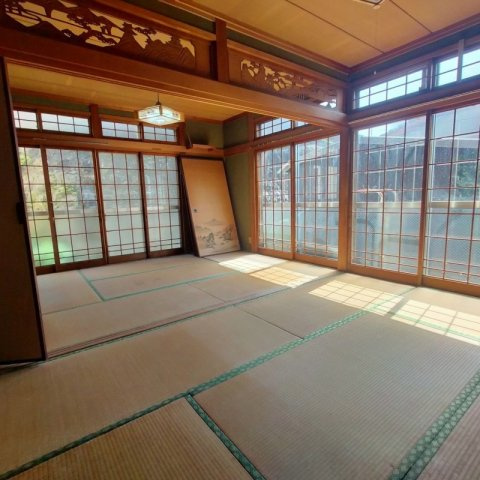 若葉町戸建の和室