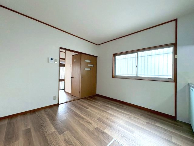 羽曳野市東阪田戸建の居間・リビング