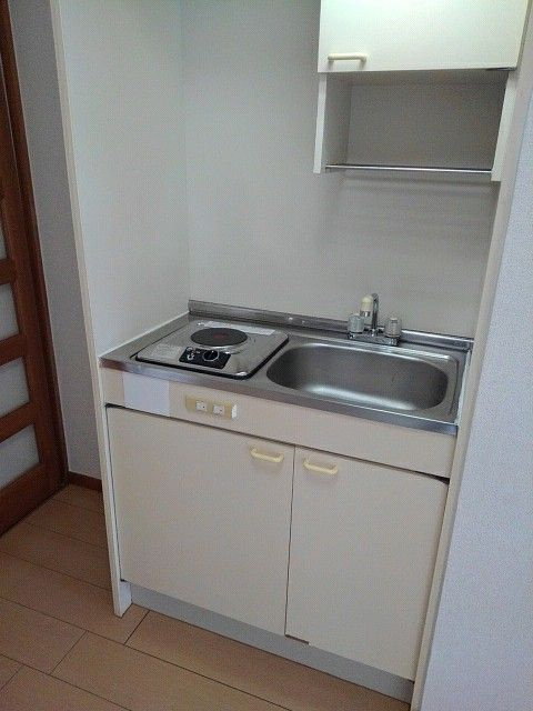 ドミール本城のキッチン