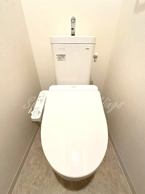 横浜市神奈川区子安通２丁目の賃貸マンションのトイレ|トイレ個室♪
