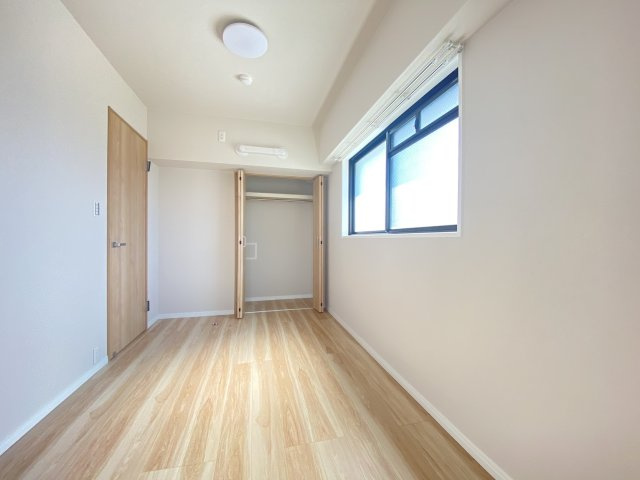 【洋室】 | コアマンション島崎南