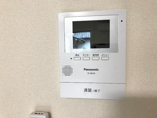 ミルフルール壱番館のセキュリティ|カメラ付インターホン