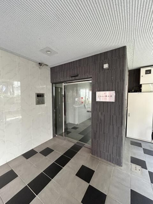 【エントランス】 | エテルノ明大前