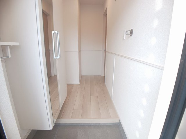 モハラの玄関