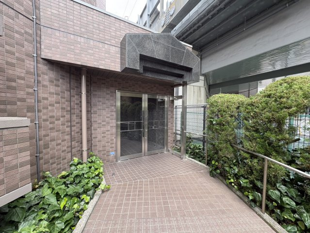 ジーニアス　Kのエントランス