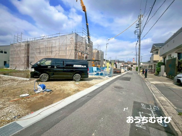 春日井市上条町8丁目(全8棟)の前面道路含む現地写真