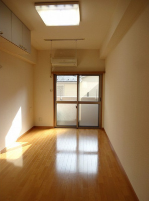 【洋室】 | プレール・ドゥーク日暮里