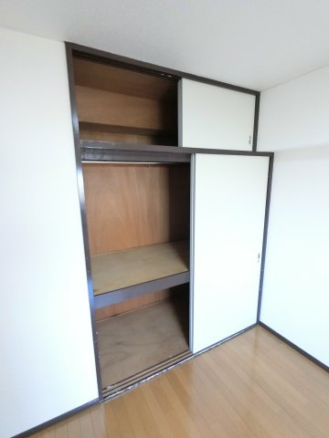 リアライズ市川原木の収納