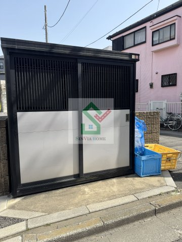 ライトセイバリーのその他