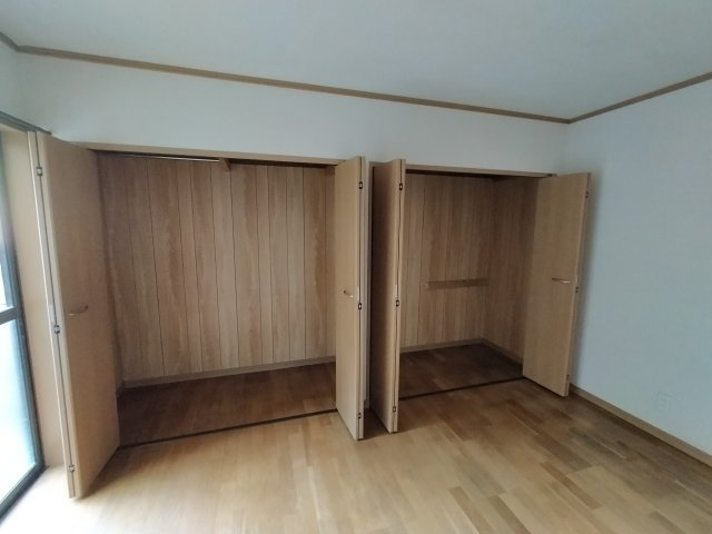 木風町戸建の収納