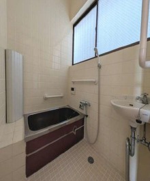 中古戸建　厚木市上依知の浴室