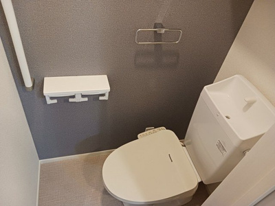 【トイレ】 | さくらヒルズ　Ｃ | 【さくらヒルズ　Ｃ】シンプルで使いやすいトイレです