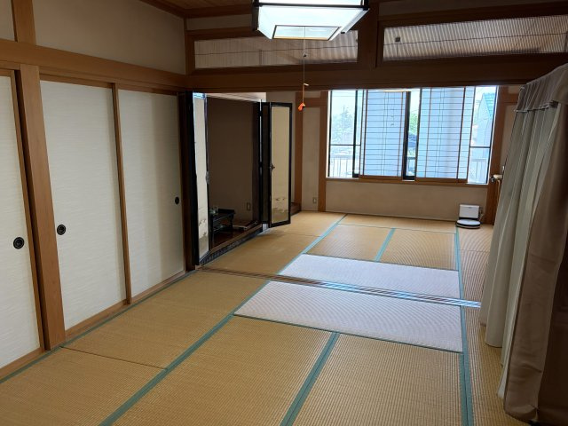 上越市本町2丁目≪店舗併用住宅≫の和室