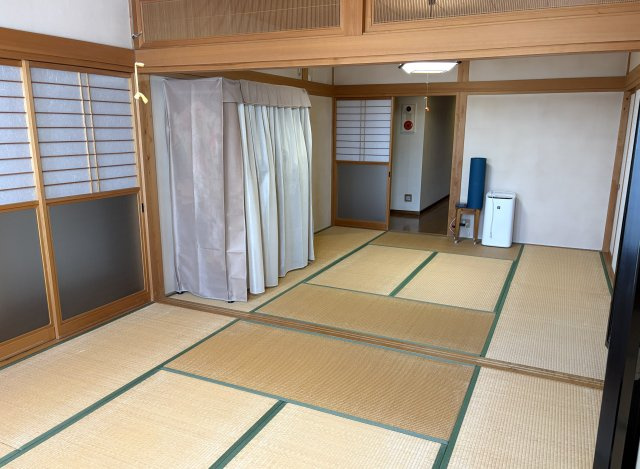 上越市本町2丁目≪店舗併用住宅≫の和室