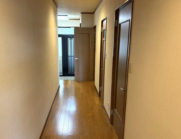 上越市本町2丁目≪店舗併用住宅≫の内装
