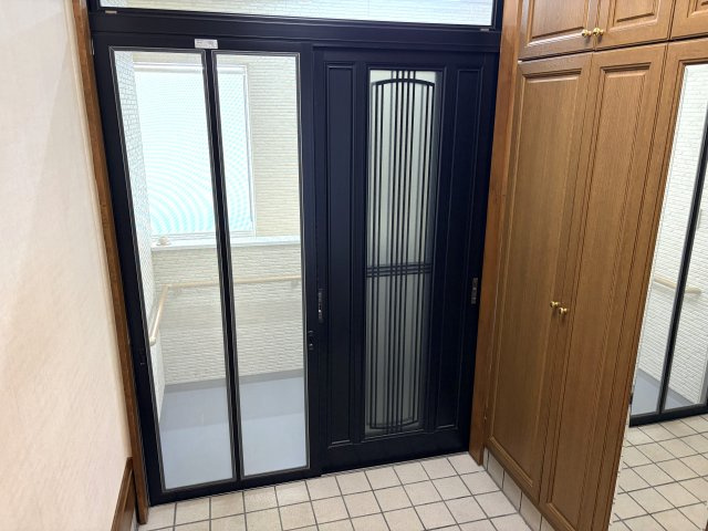 上越市本町2丁目≪店舗併用住宅≫の玄関