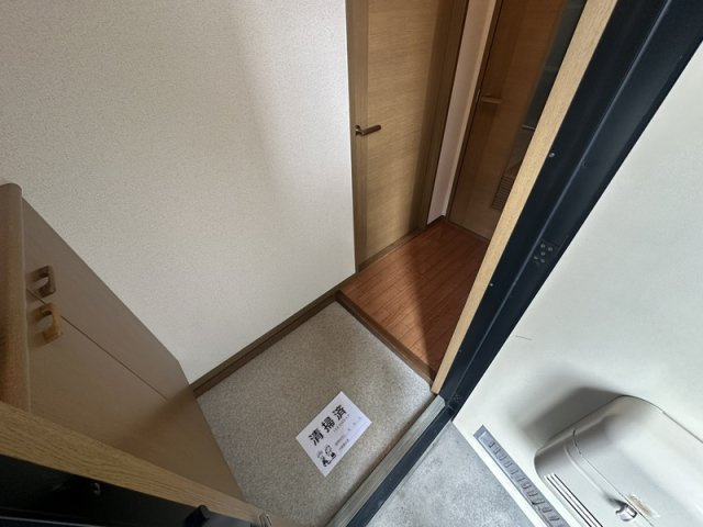 サンタシティーⅡの玄関