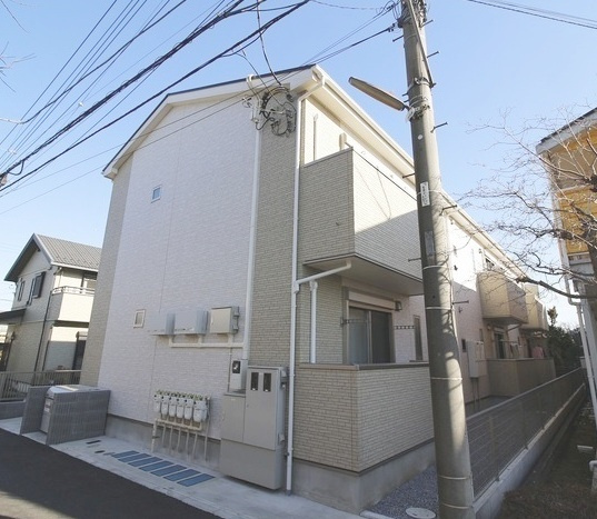 アムール M＆E