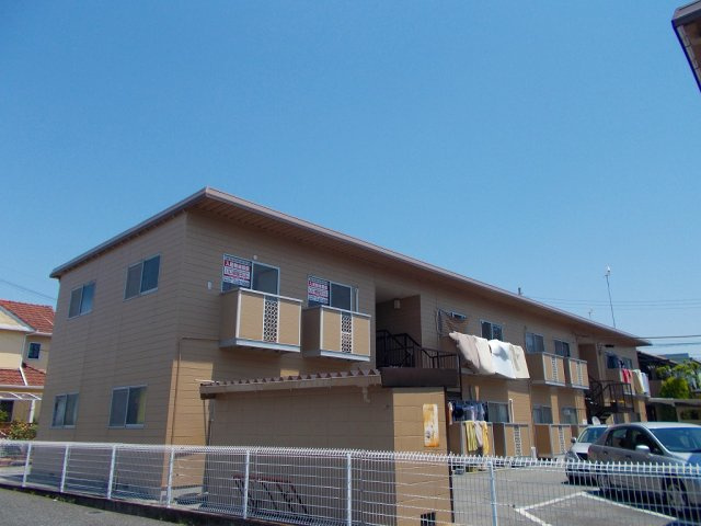 中尾弐番館Ｂ棟の外観