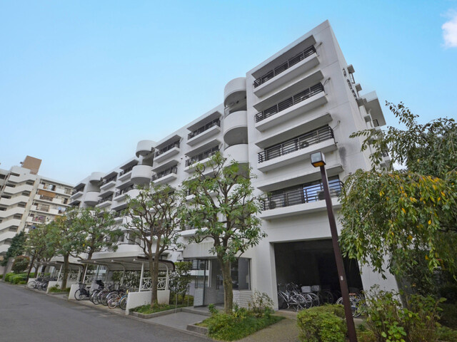 光が丘パークタウン春の風公園街の外観|新耐震基準適合マンション、光が丘パークタウン春の風公園街は即日現地案内可能となっておりますので、お気軽にお問い合わせください！
