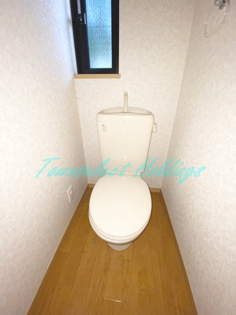 ラポールハイツのトイレ|バストイレ別♪