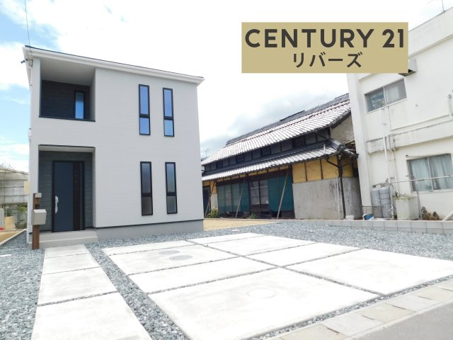 稲沢市矢合町面棒堀の新築一戸建の前面道路含む現地写真|☆２号棟☆　新価格！！いつでもご案内出来ます♪（お問合せ当日、平日、水曜、夜間でもＯＫ）　長期優良住宅♪　敷地６１．７４坪！　駐車並列４台ＯＫ　収納豊富！　南に広い庭付き、陽当たり良好！　全室南向き♪