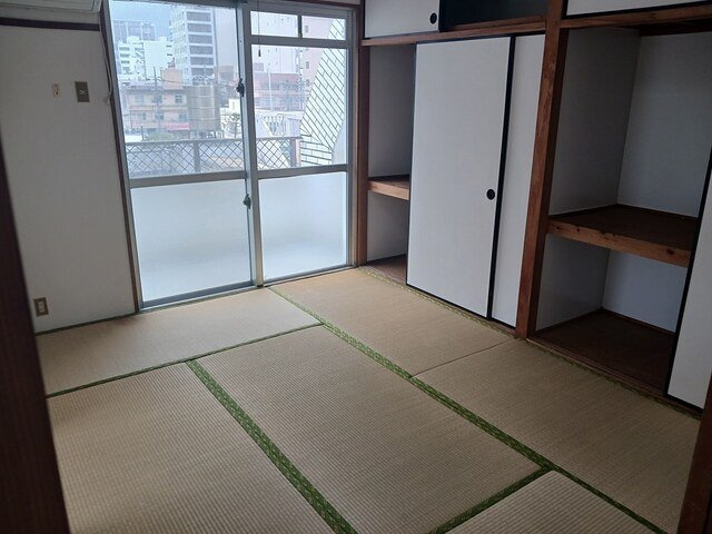 【内装】 | 福琉産業ビル前島 | 内装は落ち着いています