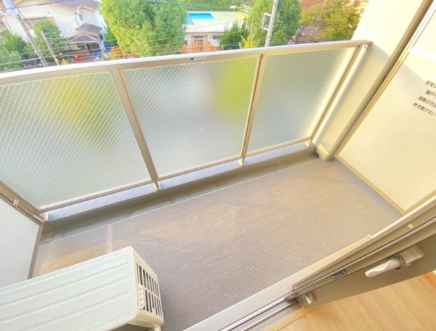 グランカーサ行徳のバルコニー