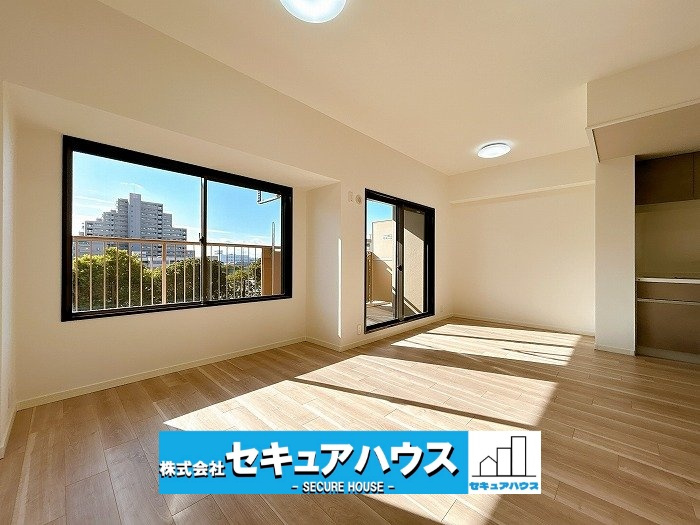 コープ野村新安城D棟