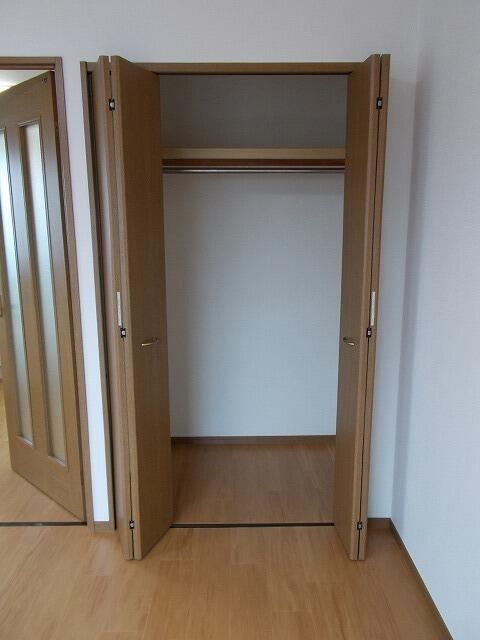 江戸川区北小岩２丁目の賃貸マンションの収納