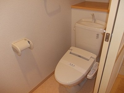 【トイレ】 | ハレ・スプラウト | 清潔感のあるトイレです
