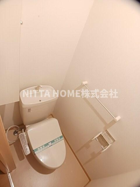 メゾン・城ノ下Ａのトイレ|ウォシュレット付きのトイレです◇