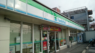 【周辺】 | アルカンシエル | ファミリーマート我如古二丁目店まで700m