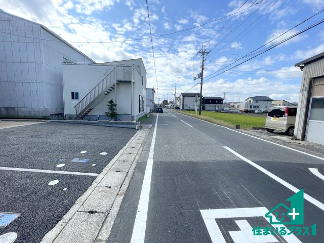 ★守山市川田町　第1期　新築一戸建ての前面道路含む現地写真|周辺は落ち着いた街並みの住宅地！子育てがしやすい住環境です！まだ未完成ですが、現地でしかわからない事もございます。是非一度ご覧ください。